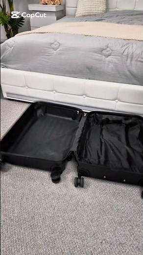 How to Pack 1 Week of Clothes in a Carry-on! 🤯 #travelhacks #shorts
