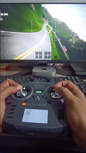 Tried Racing on Uncrashed FPV Simulator - 2 | Beginner Drone Pilot Practice