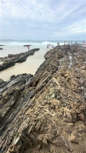 This is WHY Snapper Rocks is a Surfing LEGEND! 🏄 Gold Coast's Most Iconic Wave #shortsviral