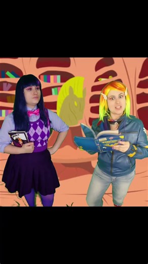 Twilight needs a new reading buddy #mlp #bookworms