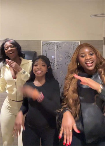 Une addiction maintenant hein🤣❤️//@Eunice🎀 @7.ev🍸🐅🪩🍒 #fypシ゚ #シ゚viral