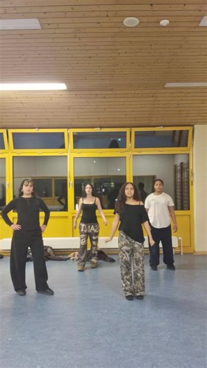 @sophia🪽 @L.J🧚‍♀️🧞‍♀️ @melania dc:@Hanna🪽 #fypp#goviral#hiphop#dance#dancechallenge