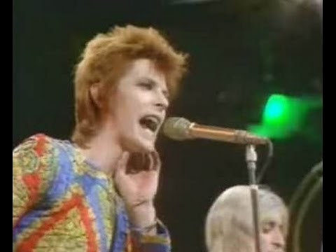 "Starman" w/Lyrics- David Bowie