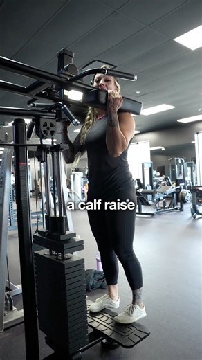 This machine is called a calf raise. Try this machine out next time you train your legs and share this partner with your gym partner | Xtine Cardenas
