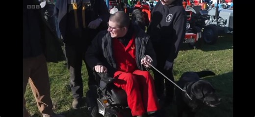 18K views · 315 reactions | Well done everyone especially the Farmer Brown family , you did Lincolnshire proud | Sam’s Tractor Run | Facebook