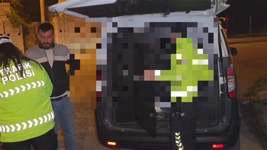 İnegöl'de nefes kesen kovalamaca kazayla son buldu! Sürücüye binlerce lira ceza kesildi.. https://inegolyerelhaber.com/haber/inegolde_dur_ihtarina_uymayan_arac_6_kilometre_kovalamaca_sonrasi_kaza_yapti-75628.html | İnegöl Yerel Haber