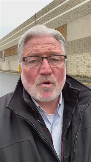 Beloved teacher killed in a crash on his way to school