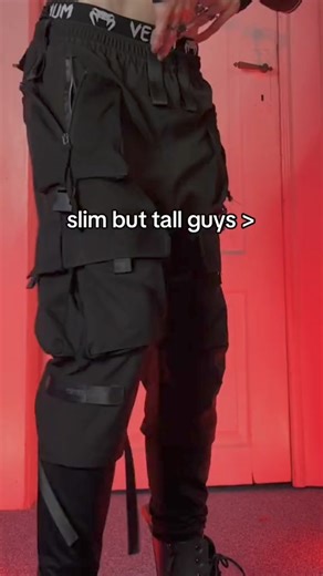 29K views · 623 reactions | 6"3 btw #alternative #croptop #eboy | Hyoga | Facebook