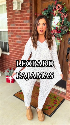 Stylish Leopard Pajamas for Ultimate Comfort