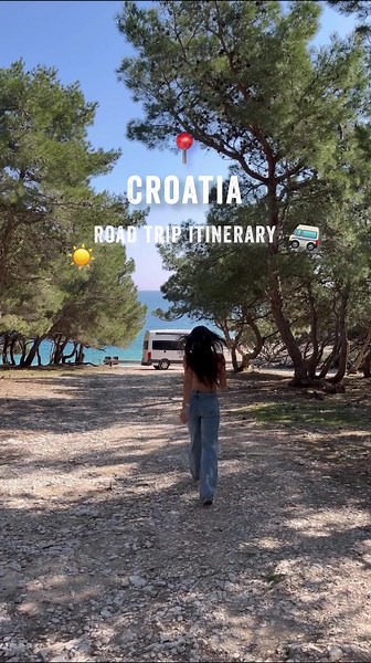 Croatia road trip itinerary ☀️🚌 save for a future trip 💛 #roadtrip #itinerary #croatia #croatiafulloflife #roadtripcroatia #camperlifestyle #campinglife #camperlife #traveltiktok #vanlife #vanlifetravel #europetravel #camping
