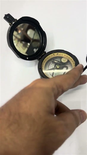 Compact Natural Siner Brunton Pocket Compass with Protective Pouch