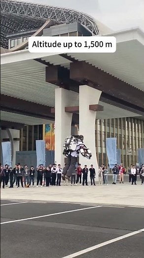 A jet-powered backpack aircraft makes its debut in China