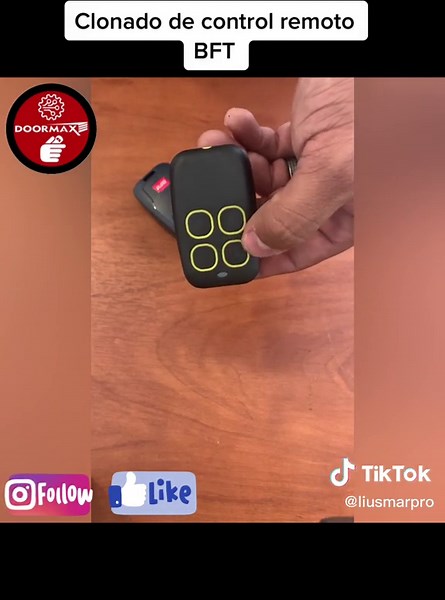 Control remoto Autoscan 4 en 1 Múltiple Frecuency año 2023. Ejemplo de cómo clonar a un control BF. Precio especial para distribuidores. #bft #doormax #oneautomatic #autoscan4en1 #multifrecuencia #puertasdegaraje #garajesacontrolremoto #controlesremoto