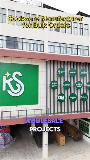 Our factory works closely with wholesalers to handle bulk cookware demand.#fyp #cookware #kitchenware #cookwarefactory #OEMcookware