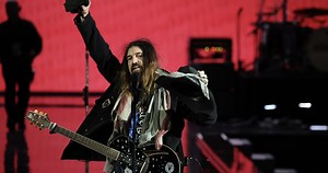 Billy Ray Cyrus Speaks out After Nightmare Liberty Ball Performance