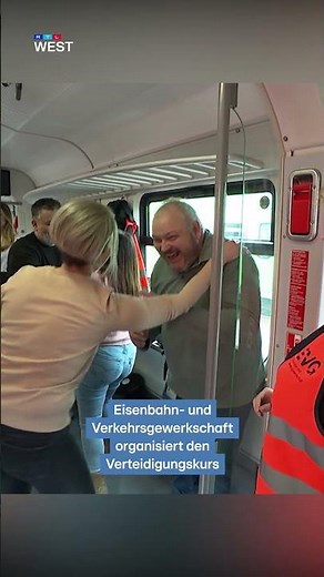 Attacken auf Zug-Mitarbeiter - Sicherheitstraining für Bahnpersonal | RTL WEST