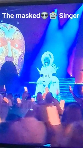 4 comments | The masked 烙Singer  | Carol R. Atilano | Facebook