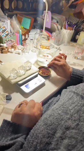 It was a diffuser making day - filling all the car diffusers, diffuser refills and room reed diffusers. Have you experienced our diffusers yet? They’re a great way to scent your space. 💜 #lavenderapothecary #roomdiffuser #cardifussers #reeddiffusers | Lavender Apothecary