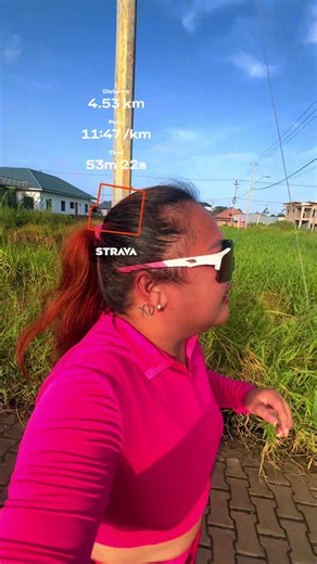 Easy Run Thursday: Pacemaker Pace for Relaxed Training