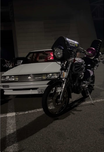 次は車同士で並べましょう‼️ @ぐっぼいくん @シーマくん #cb250t #gx71 #シーマ #ゼファー400 #岡山