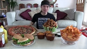 I tried a 20,000 calorie challenge! 🍕🔥