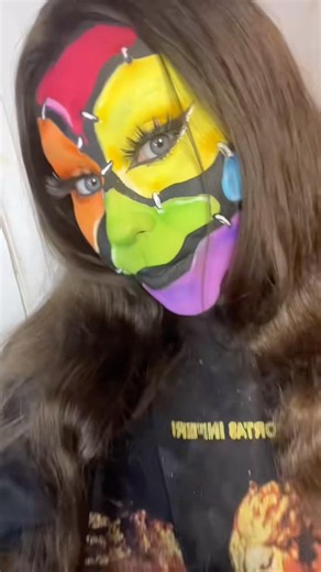 #makeup #viralshorts #creativemakeup #creative #facepaint #facepaintmakeup #youtubeshorts #youtube