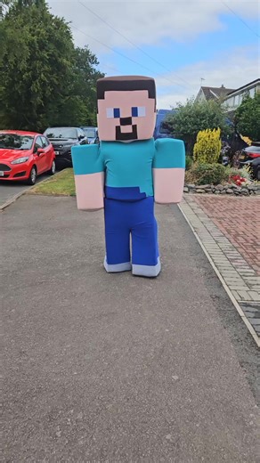 Dancing Mascot Missy: Party Time Dance Moves