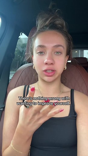 There’s a fine line. Comment “community” and I’ll send you the link to my free live confidence masterclass this Sunday at 6pm pst🤍🤍 girls only!!!