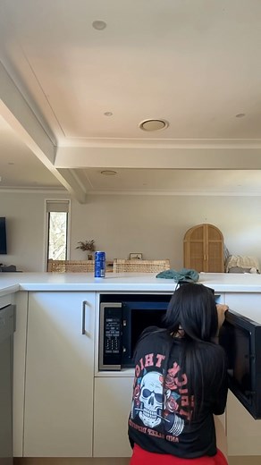 A little glimpse at the extra care I put into each clean. | The Clean Edit