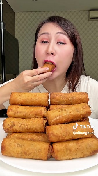 Lunpia Semarang: Enak dan Krenyes