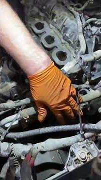 Dodge/Ram/Jeep 3.6L oil leak/ oil cooler/ filter housing assembly replacement ‪@UrbanAutomotive01‬