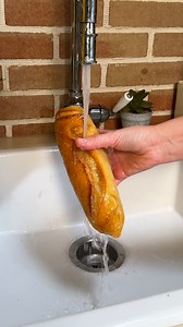 This trick is insane! 😍 Here’s how to turn stale bread fresh again in less than 10 minutes 🥖 👉METHOD Wet the bread with water. Once it’s wet, place it in the oven set for 450F and leave it in for 5 to 7 minutes. After that, you’ve got a crispy, crumbly baguette at your service. Will you give it a try? 🙌 | Cookist Wow