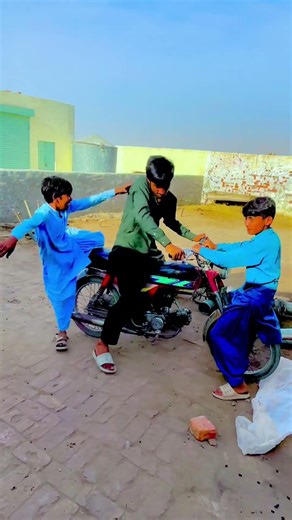 Funny Video 🤣#funnyprank #comedy #desicomedy #newमारवाड़ीcomedy #funny