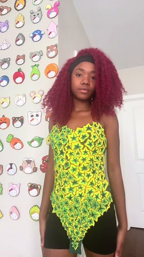 DIY Poison Ivy Costume from Batman & Robin