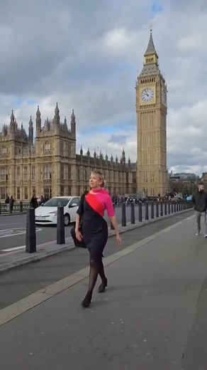 A day in the life of a Qantas international flight attendant ✈️ 🌍 | Qantas