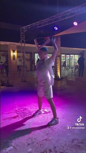 ALIEN SUPERSTAR VOGUE FREESTYLE