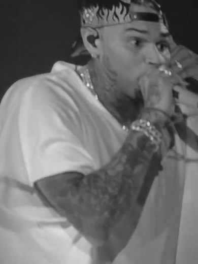 Chris Brown Live Performance of 'It Depends' in Miami