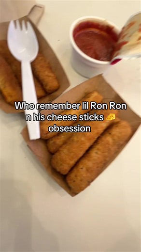 Boom cheese stick in my hand #lilronron #cheesesticks #cheesesticksrealgood #fyp #fypシ