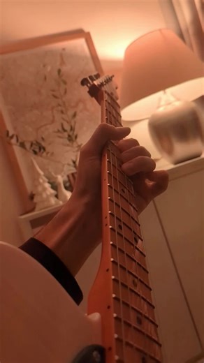 How to improve soloing skills, use Backtrackit app #guitarplayer #guitarists #app