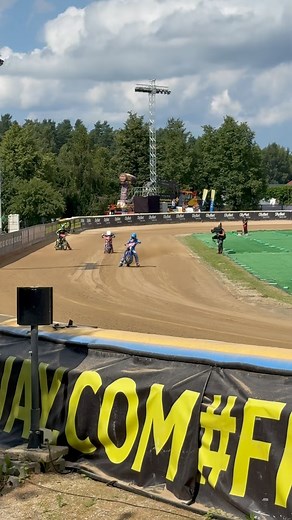 31K views · 947 reactions | Some practice start action from Riga ⚡️ Launching a bike that accelerates faster than an F1 car takes some serious skill  #SGP #bike #racing #motorsport #motorcycle | FIM Speedway Grand Prix | Facebook