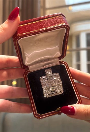 How would you style this? ✨ Our Vintage Cartier Diamond Clip Brooch. -Circa. 1930. -Diamond platinum buckle dress clip by Cartier. -Set with 82 old round brilliant cut diamonds and pierced with a pronged set, with a further 33 grain set old round brilliant cut diamonds. -The pronged terminated by a rectangular step cut diamond above two collet set baguette diamonds. -The top and bottom of the buckle frame channel set with twenty baguette cut diamonds. #vintagecartier #cartier #vintage #fyp