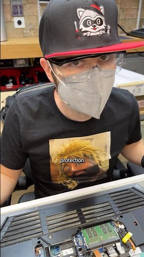 NASTY Alienware laptop gets an SSD and RAM Upgrade #pc #tech #technology #shorts