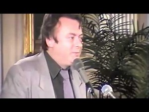 Christopher Hitchens Destroys Catholic Homophobia (2000)