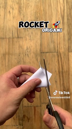 How to Make Paper Rockets That Make Loud Noises