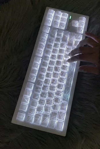 White Spiderweb Mechanical Keyboard — Cool Custom Build