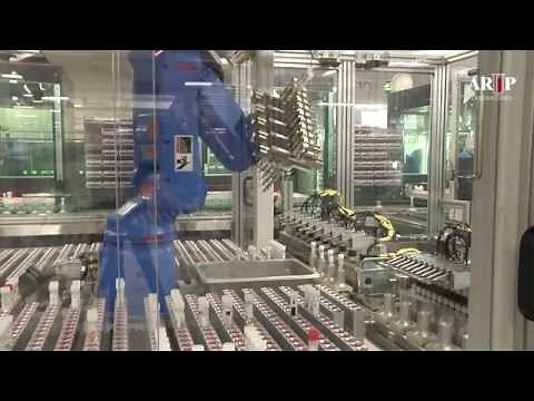 ARUP Laboratories Automation: Thawing and Mixing Workcells