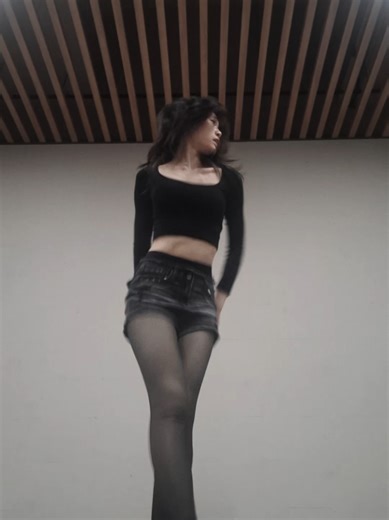 #shuffle #nostalgia #dance | shuffle dancing videos