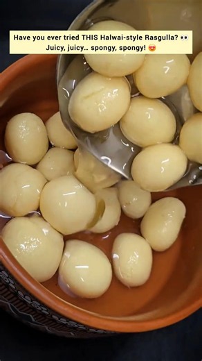 Halwai Style Rasgulla 😍 So Juicy & Spongy! | Soft Rasgulla Recipe #ytshorts #shorts