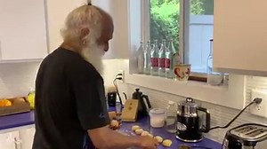 Watch Sadhguru cooking as the Master turns Master-Chef! | Sadhguru