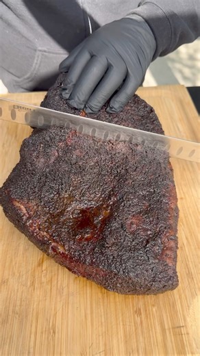 Start to finish how to make a beef brisket! #beef #brisket #urbansmokehouse #bbq #barbecue #Grilling #foodie #traeger | Urban Smokehouse